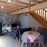 Les Maisons D'ustou. * Ustou